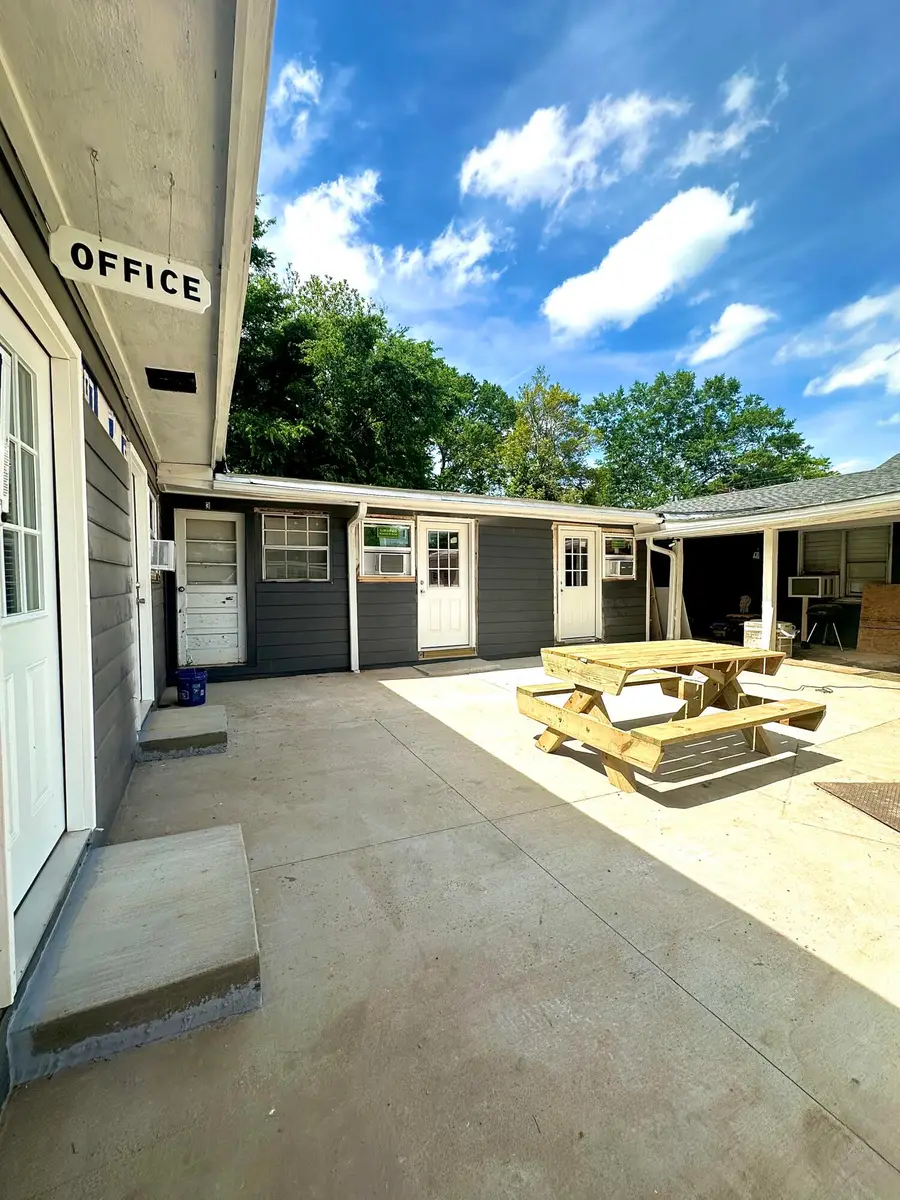 430 Oak St., New Albany, MS 38652 - #3