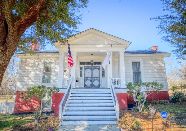 501 S Meridian St., Aberdeen, MS 39730