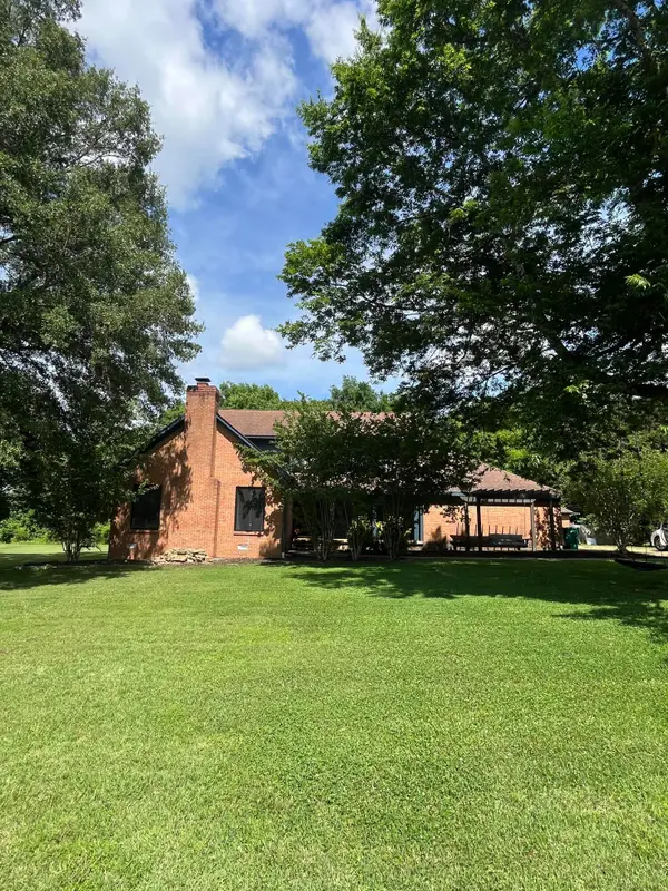 1184 Quail Creek Cv., Tupelo, MS 38801
