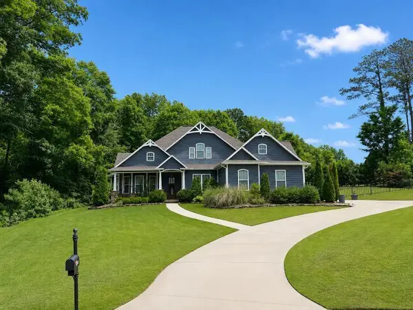 2256 Lake Circle Dr., Tupelo, MS 38801