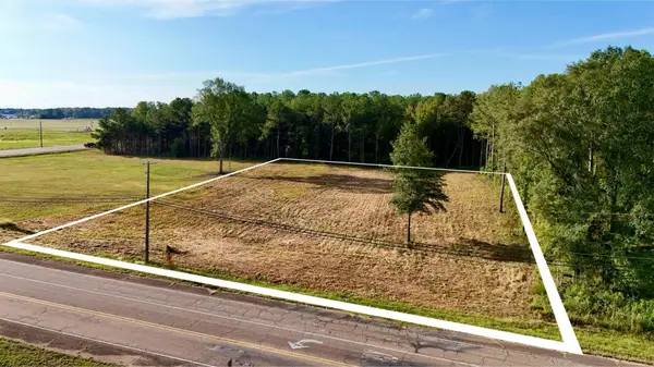 Chesterville Road, Tupelo, MS 38801