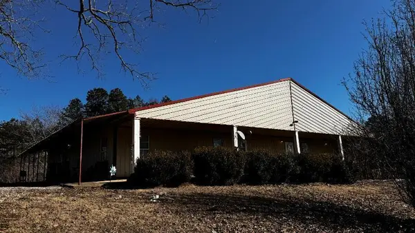 180 Dogwood St., Hickory Flat, MS 38633