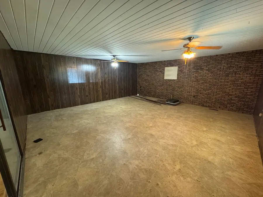 405 Ray St., New Albany, MS 38652 - #3