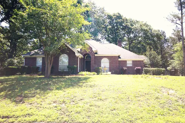1903 Skylark Cr., Tupelo, MS 38801