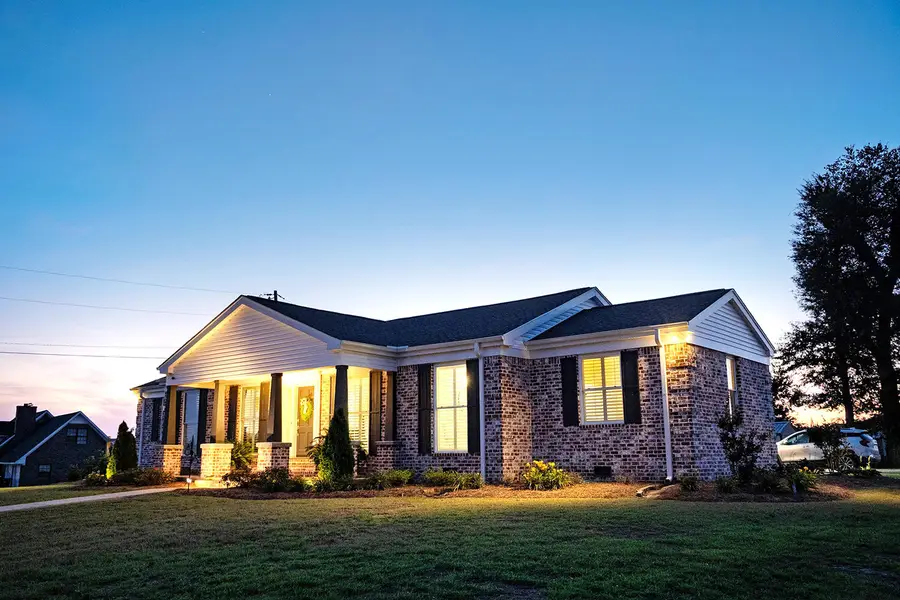 501 Meadowbrook, Amory, MS 38821 - #3