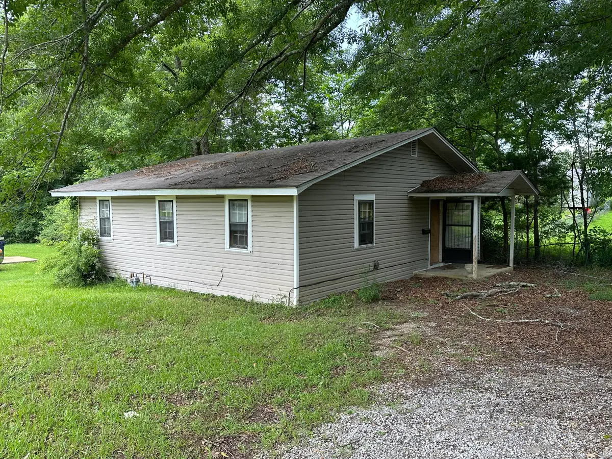 201 Massey St., Booneville, MS 38829 - #1