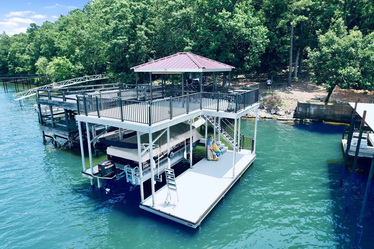165 Huckleberry Ln., Savannah, TN 38372 - #1