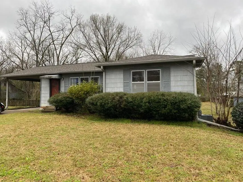 604 W Jefferson St., Aberdeen, MS 39730 - #1