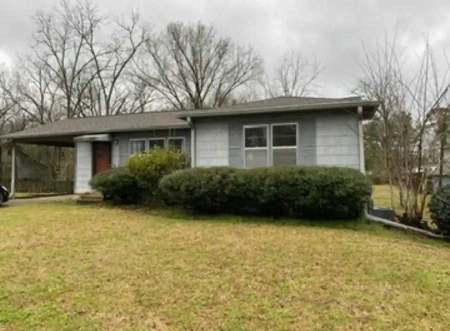 604 W Jefferson St., Aberdeen, MS 39730 - #2