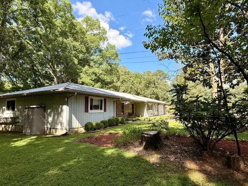 102 Buena Vista Dr., Fulton, MS 38843 - #3