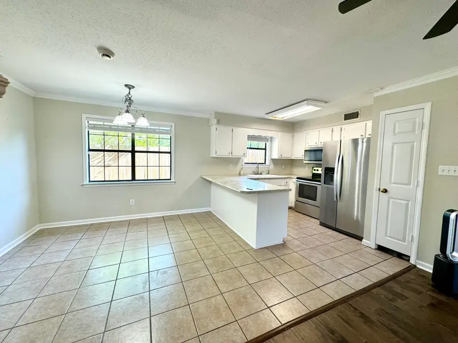 15 Hedgerow Dr., Tupelo, MS 38801 - #3