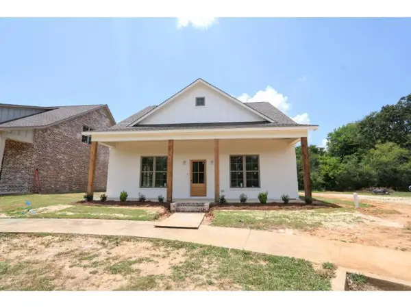 138 Northgate, Saltillo, MS 38866