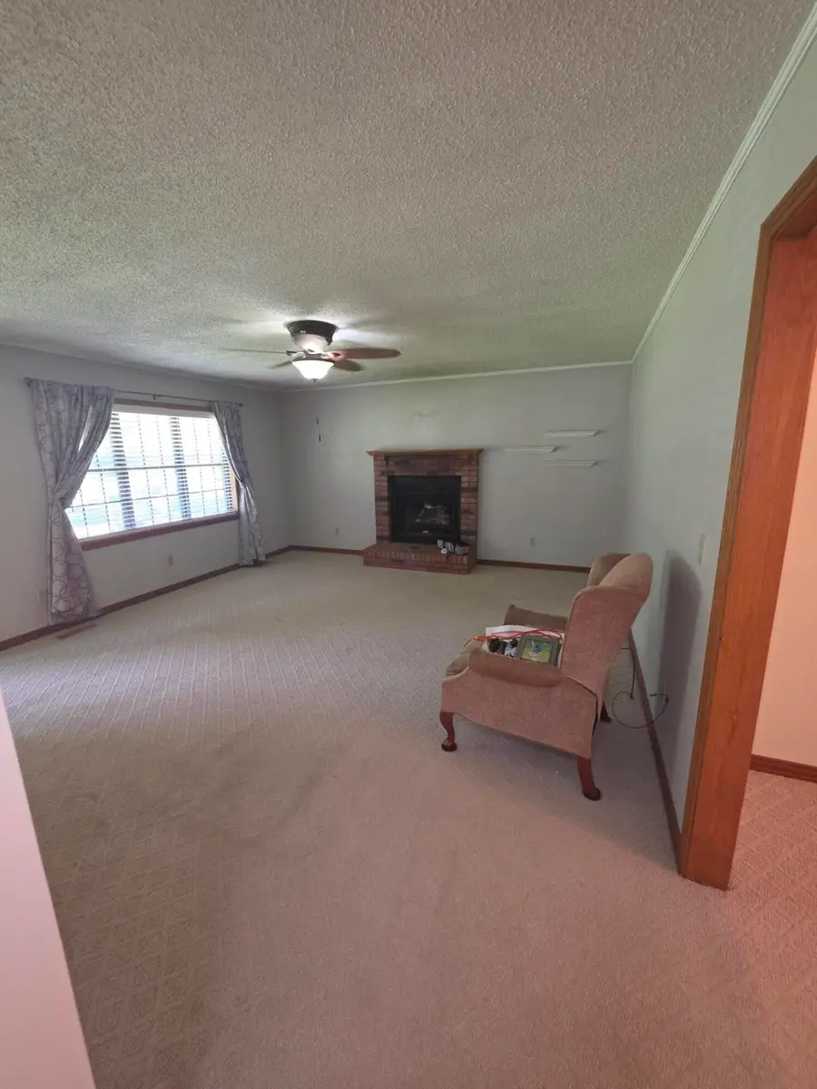 37 Natchez St., Tishomingo, MS 38873 - #3