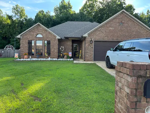 216 Colt Ln., Guntown, MS 38849