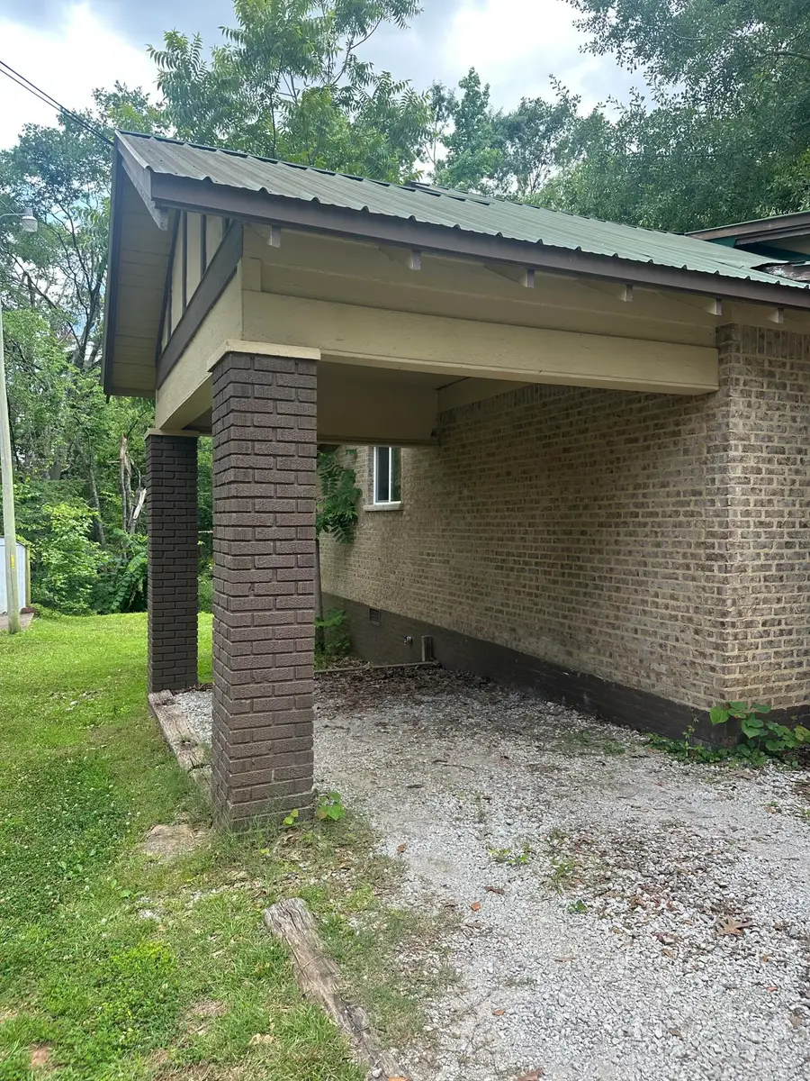 507 Moss Hill Dr., New Albany, MS 38652 - #3