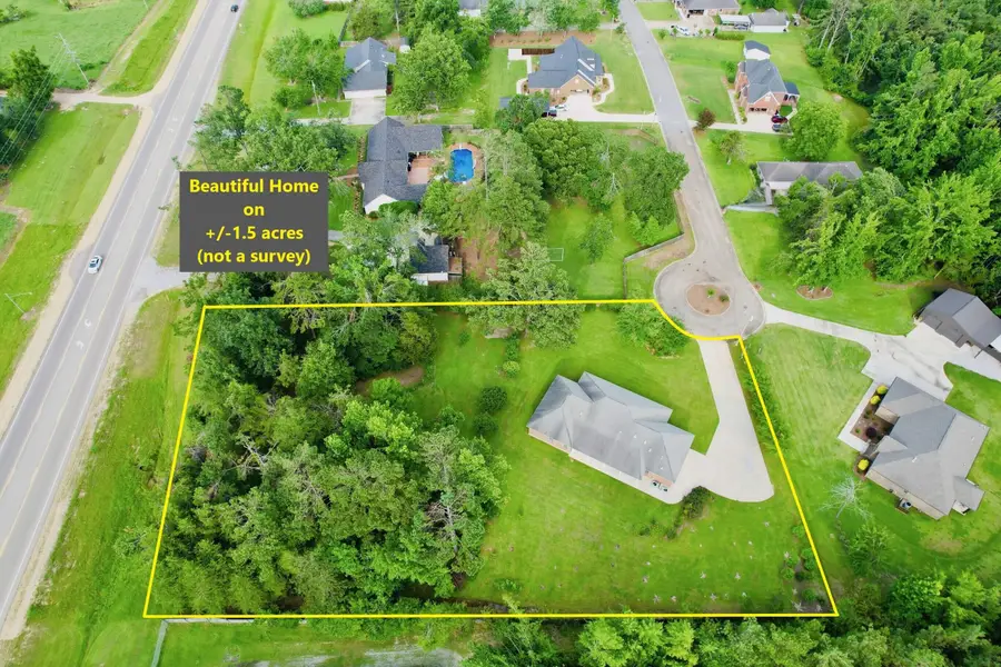 115 Woodridge Dr., Booneville, MS 38829 - #2