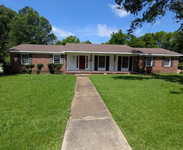 115 Enoch Ave., Tupelo, MS 38801