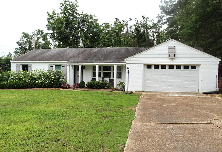 3008 N Haven Dr., Corinth, MS 38834 - #2