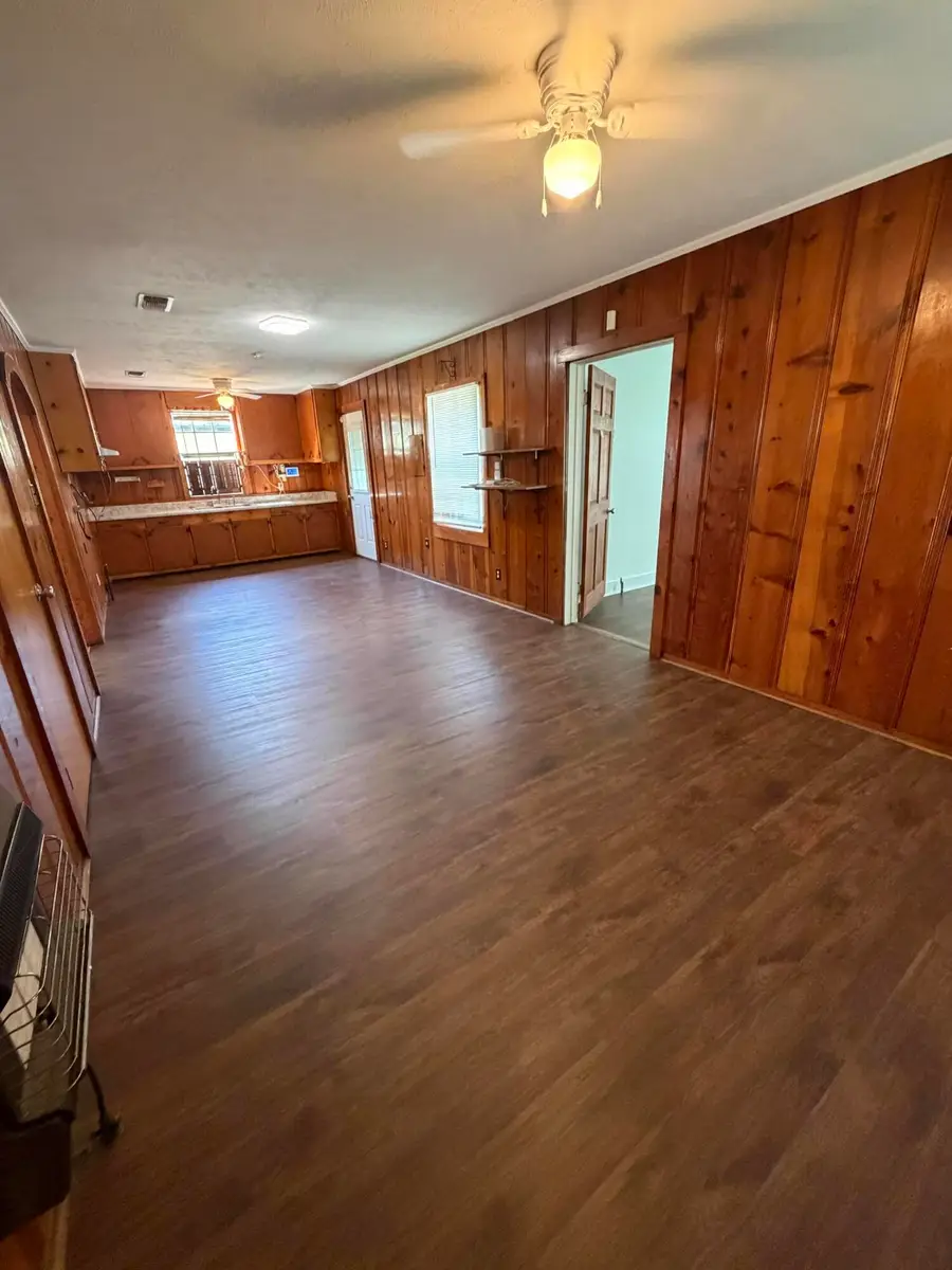 705 S 3rd St., Amory, MS 38821 - #3