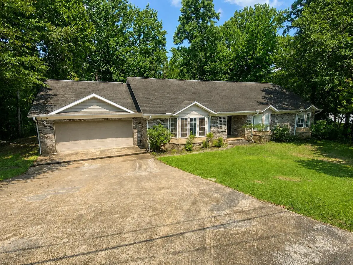 409 Willow Road, Fulton, MS 38843 - #1
