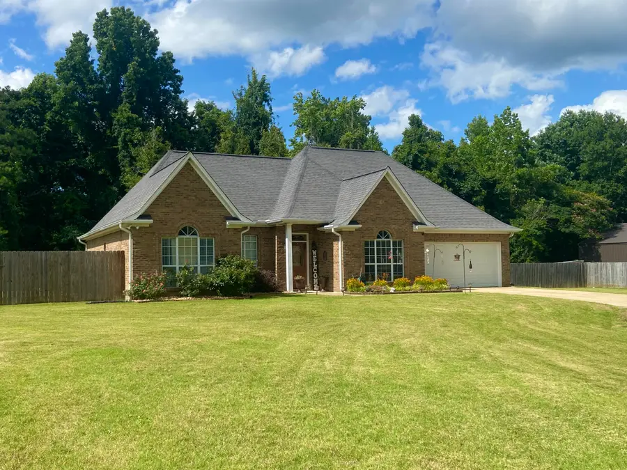124 Auburn Pl., Tupelo, MS 38804 - #2