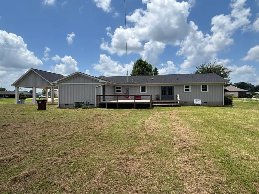 1210 Lake Dr., Amory, MS 38821 - #3