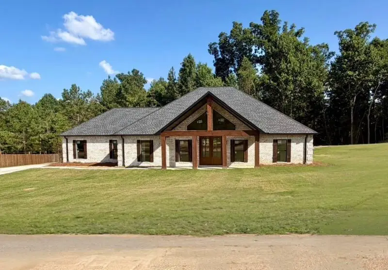 111 Auburn Pl., Tupelo, MS 38804 - #1