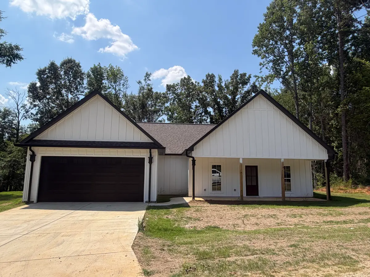 1007 Cr 208, Blue Springs, MS 38828 - #1