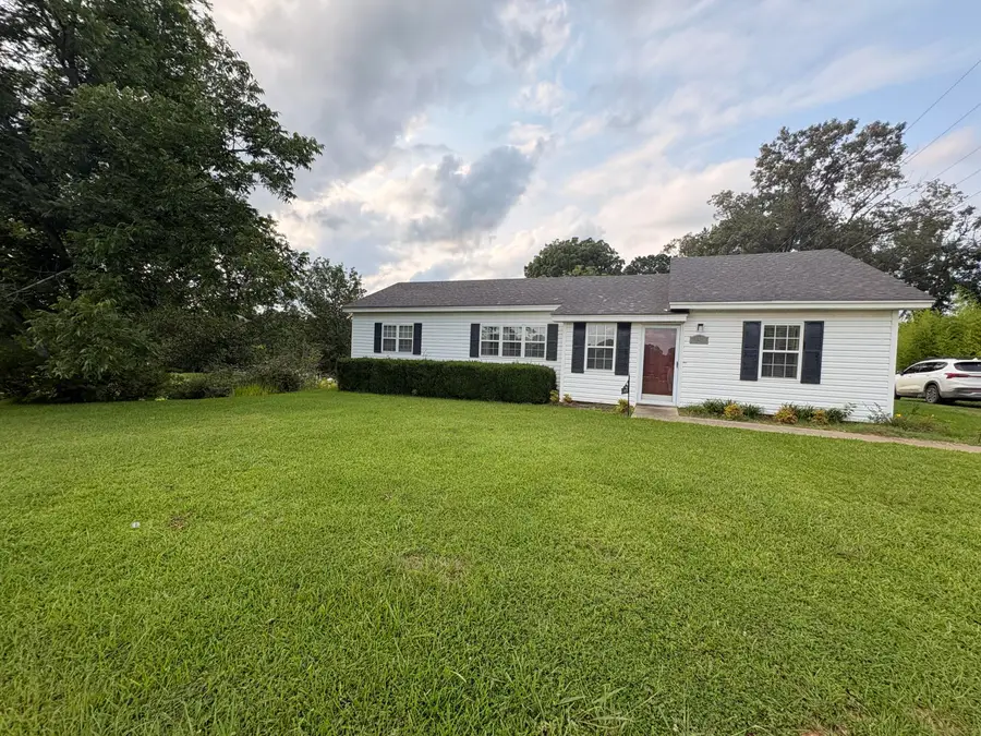 149 East Ave., Vardaman, MS 38878 - #2