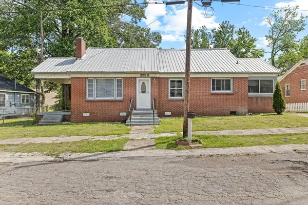 1220 Cruise St., Corinth, MS 38834
