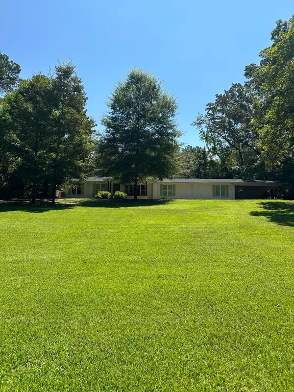 127 Shady Lake Dr., Tupelo, MS 38804