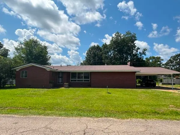 804 Maple St., Amory, MS 38821