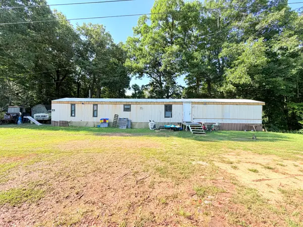 9425 Hwy 6 E, Pontotoc, MS 38863