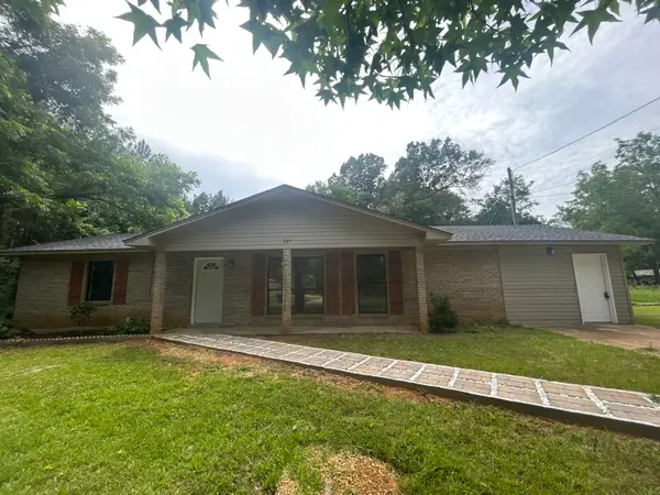 376 Belfontaine St., Houston, MS 38851