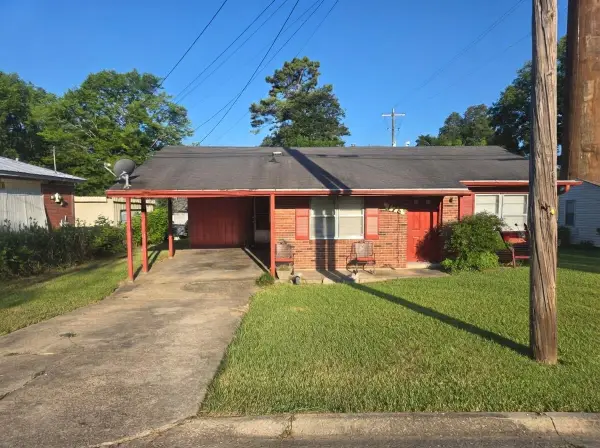 176 Northside Dr., Starkville, MS 39759