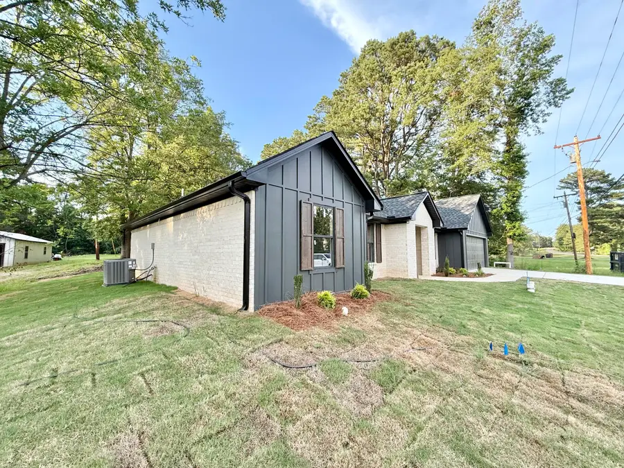 472 Mobile St., Saltillo, MS 38866 - #3
