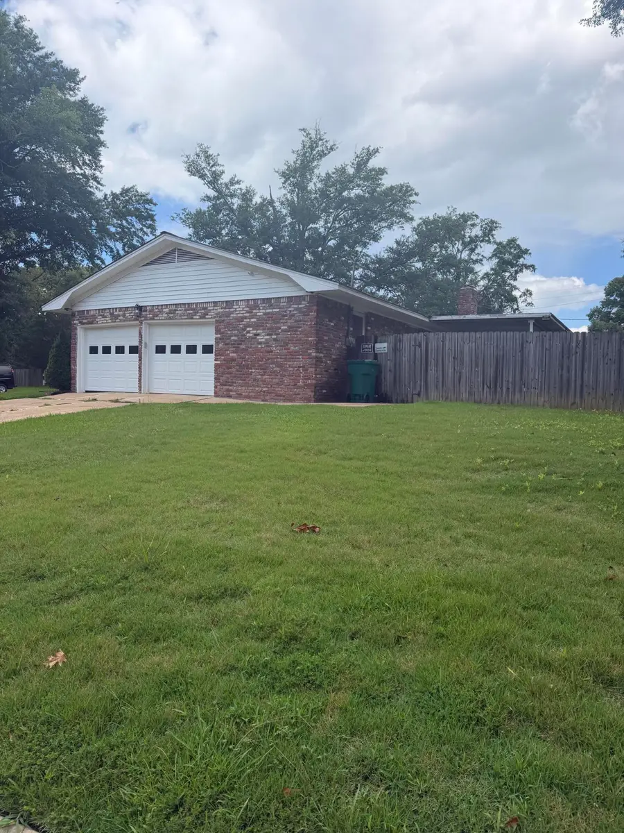 400 N Ione St., Tupelo, MS 38801 - #2