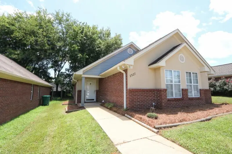 2527 Alpine St., Tupelo, MS 38801 - #1