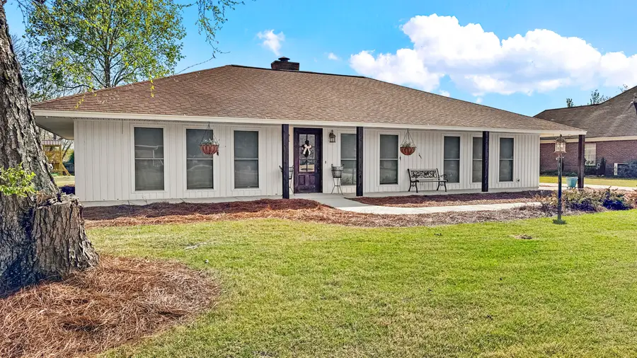 4627 S Lake Dr., Tupelo, MS 38801 - #3