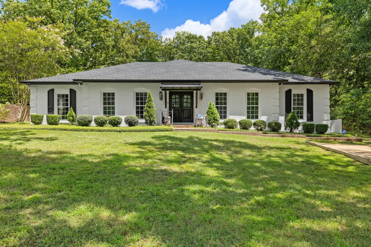 2304 Parkway Dr., Tupelo, MS 38804 - #1