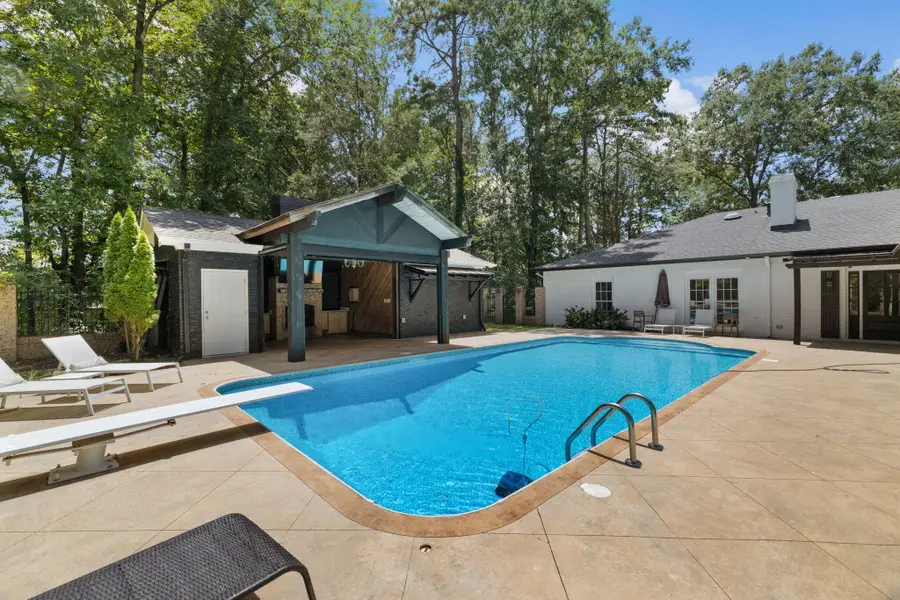 2304 Parkway Dr., Tupelo, MS 38804 - #3
