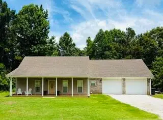 2610 Tuscumbia Road, Blue Springs, MS 38828