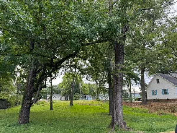 518 N Park St., Tupelo, MS 38804