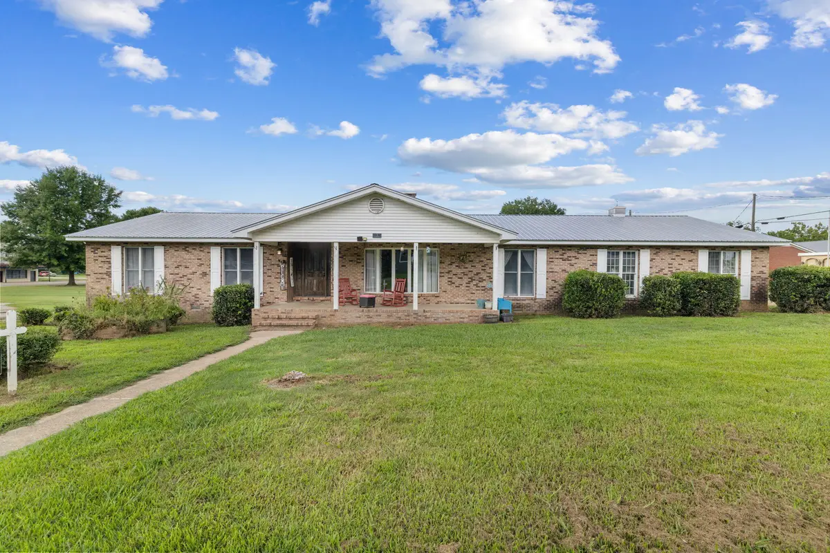 3 Monroe St., Tishomingo, MS 38873 - #1