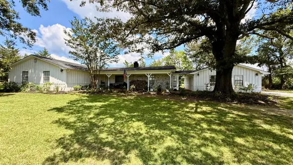 1205 County Road 77, New Albany, MS 38652