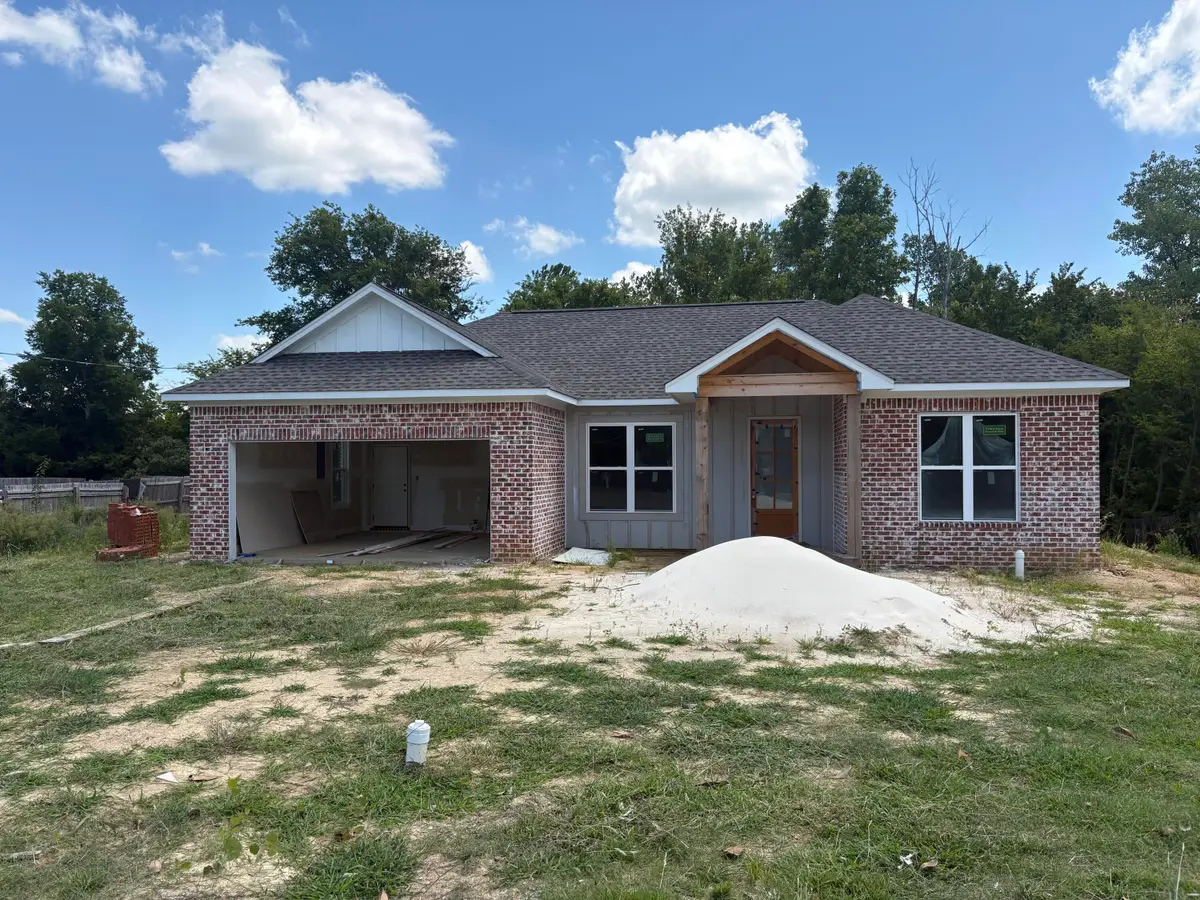 1911 President Ave., Tupelo, MS 38801 - #1