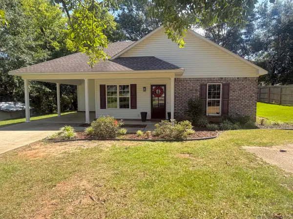 186 Wilson St., Pontotoc, MS 38863