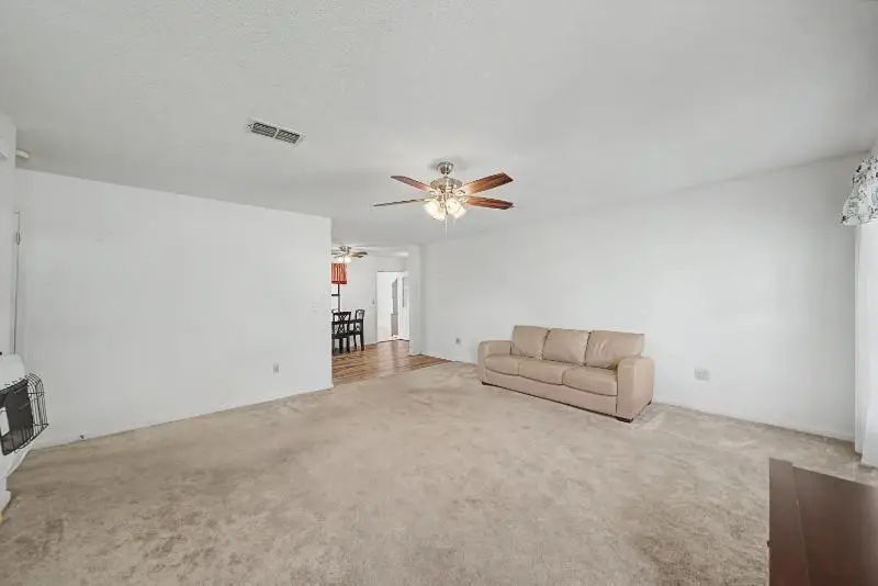217 3rd Ave., Houston, MS 38851 - #2