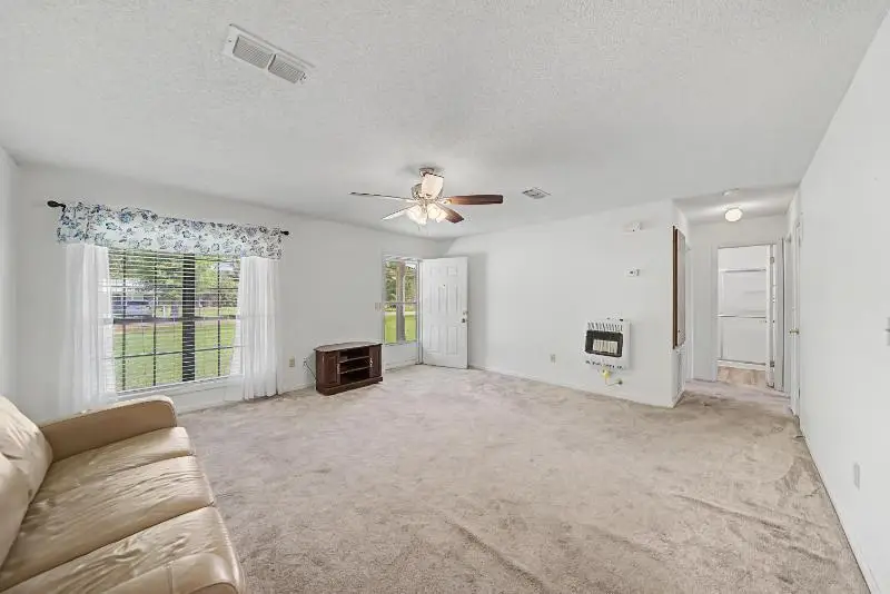 217 3rd Ave., Houston, MS 38851 - #3
