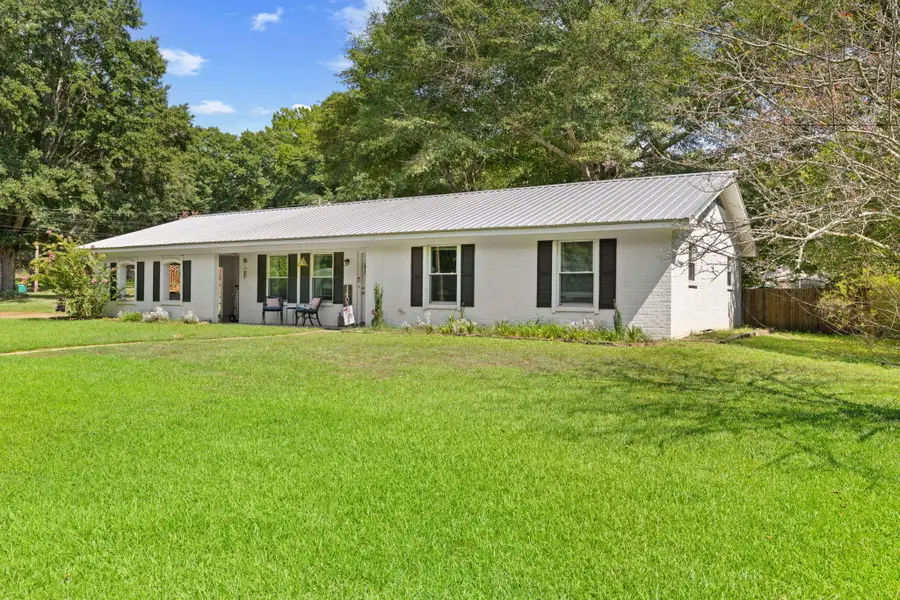 1402 Arcada Cr., Tupelo, MS 38804 - #2